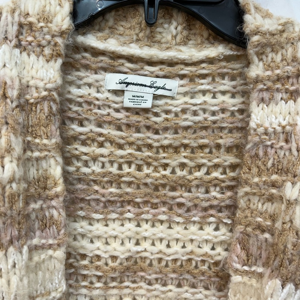 American Eagle Outfitters Women's Beige and Tan Cardigan
